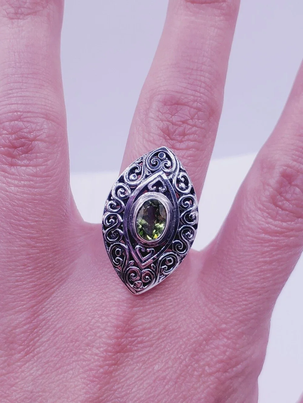 Oval Bezel Set Genuine Peridot 925 Sterling Silver Scroll Statement Ring